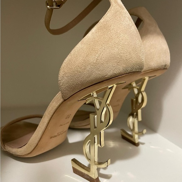 YSL heels - Picture 2 of 4
